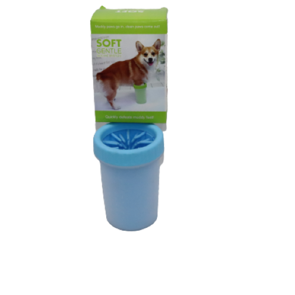 Ready dog and cat paw cleaner by CAT PARK, showing six bottles of pet foot cleaning product with labeled packaging.