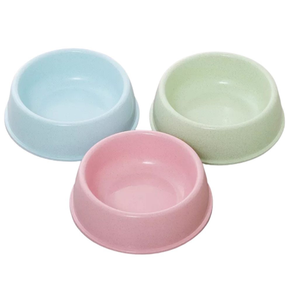 Single plate from CAT PARK's ready-made product line, featuring a sleek, durable design for serving and dining.