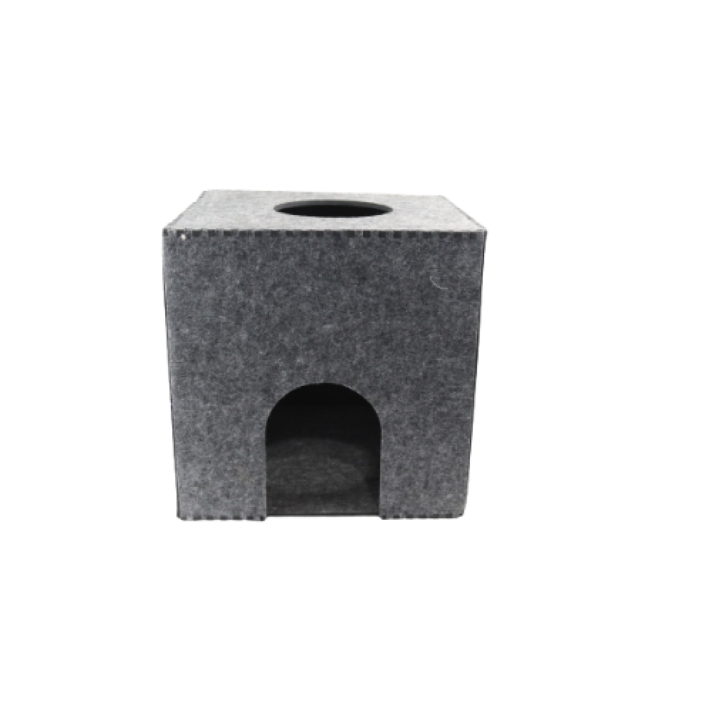 Ready-made cat house by CAT PARK, featuring a cozy, enclosed space for cats to rest and play.