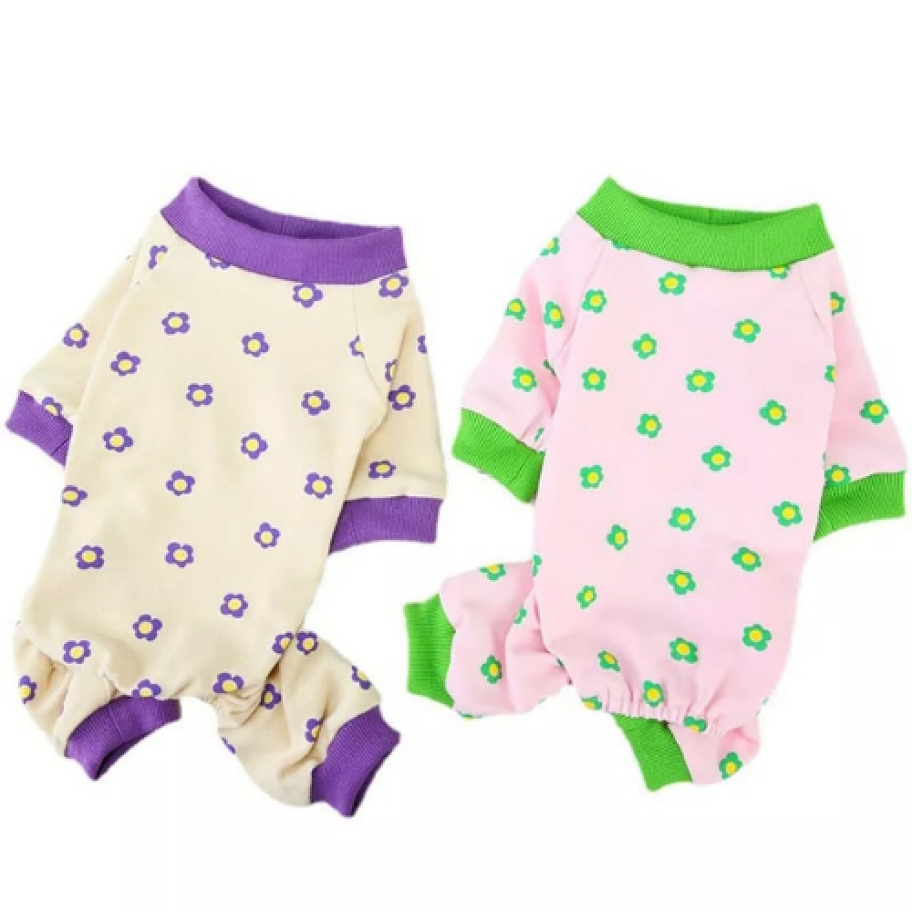 Pet clothing for animals by CAT PARK, ready-made pet apparel showcasing colorful, comfortable designs for pets.