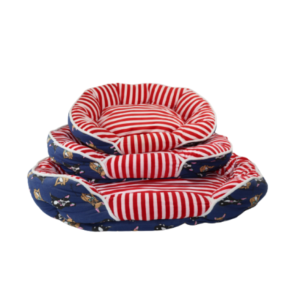 Cat Park ready-made bed and cushion with plush fabric, designed for comfort and cozy resting for cats.